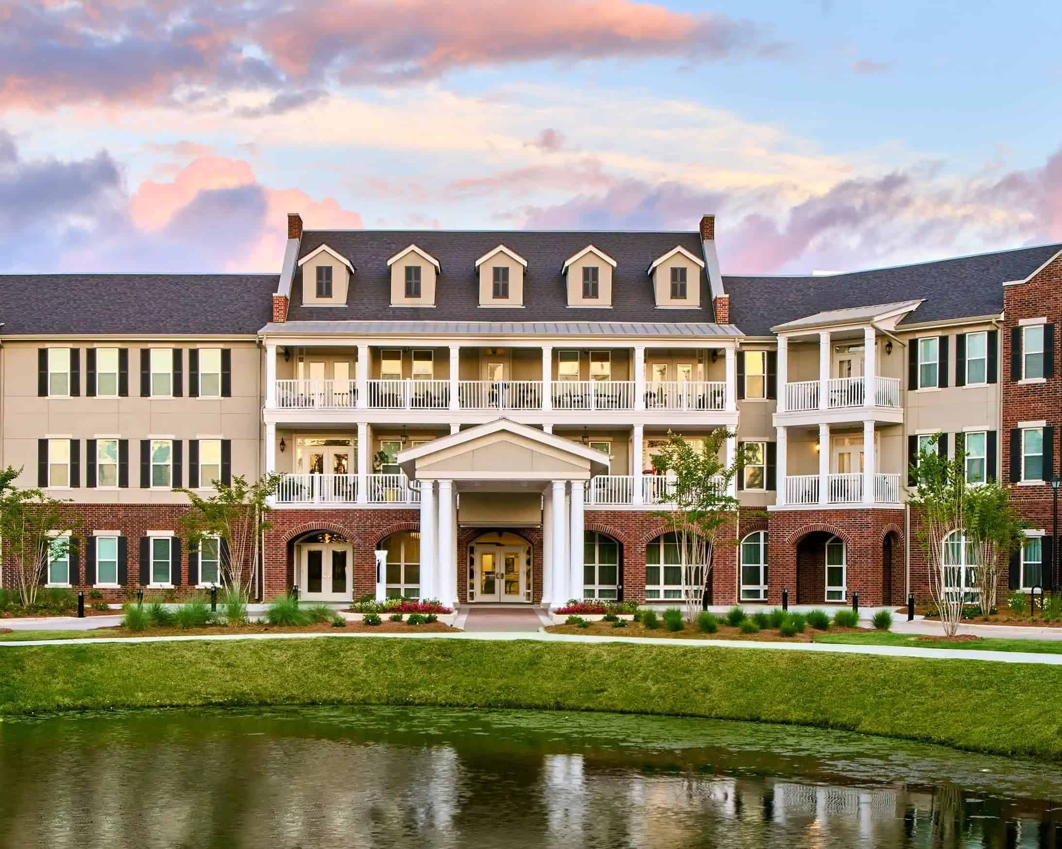 What to Look For in Senior Community Apartments